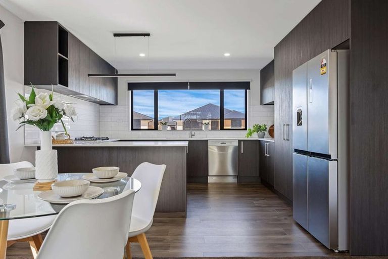 Photo of property in 27 Crossley Avenue, Woodend, 7610