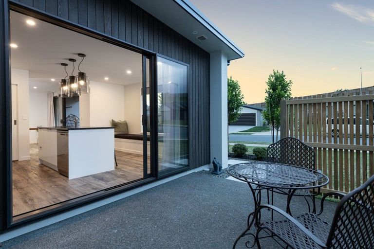 Photo of property in 2 Kamokore Glade, Pyes Pa, Tauranga, 3112