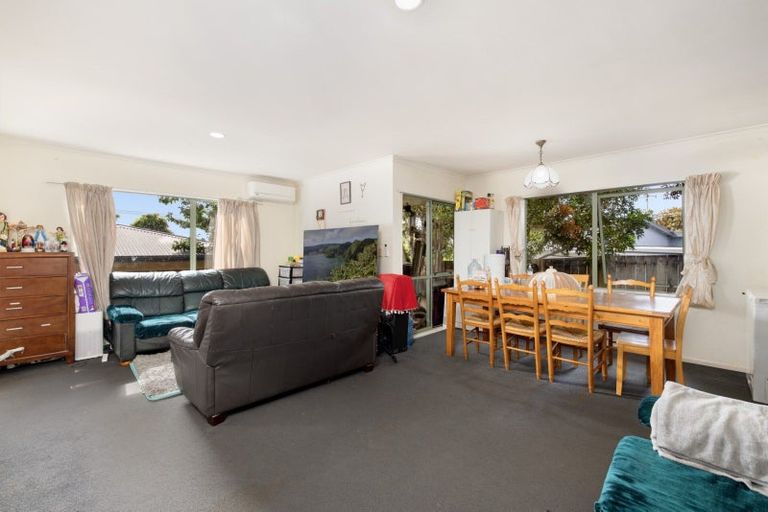 Photo of property in 80 Welcome Bay Road, Welcome Bay, Tauranga, 3112