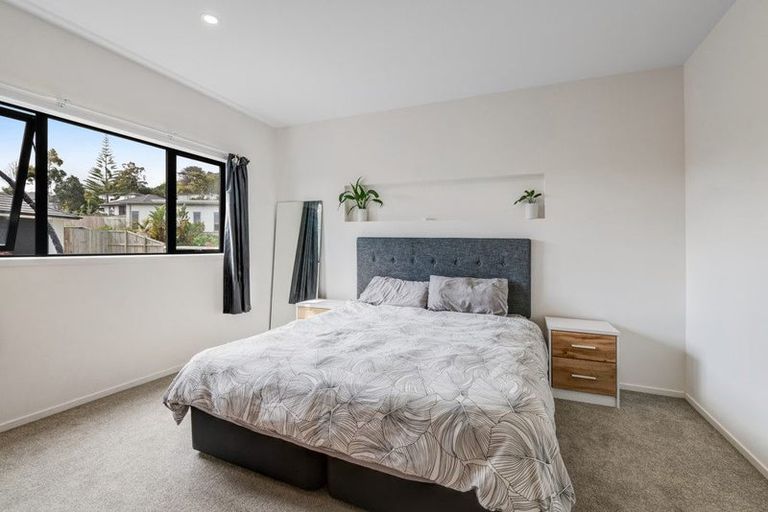 Photo of property in 4 St Julia Court, Helensville, 0800