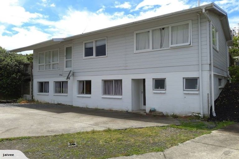 Photo of property in 37d Paramu Avenue, Birkdale, Auckland, 0626