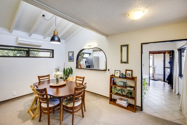 Photo of property in 1/117 Guppy Road, Taradale, Napier, 4112