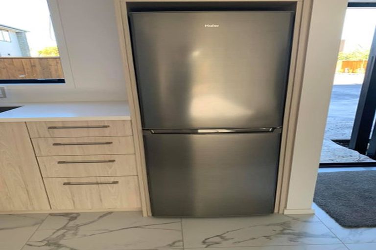 Photo of property in 9/12 Freyberg Avenue, Riccarton, Christchurch, 8011