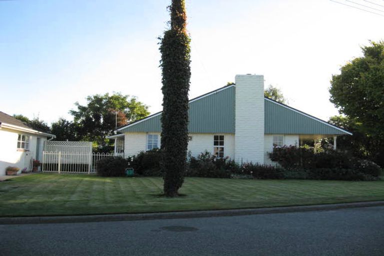 Photo of property in 10 Cunningham Street, Leeston, 7632