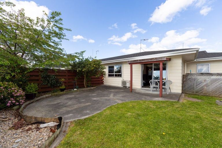 Photo of property in 1/78 Church Road, Taradale, Napier, 4112