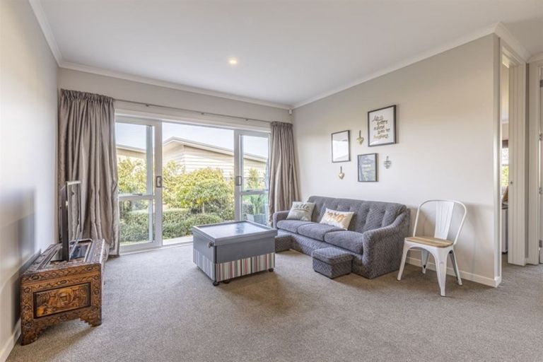 Photo of property in 86a James Line, Kelvin Grove, Palmerston North, 4414
