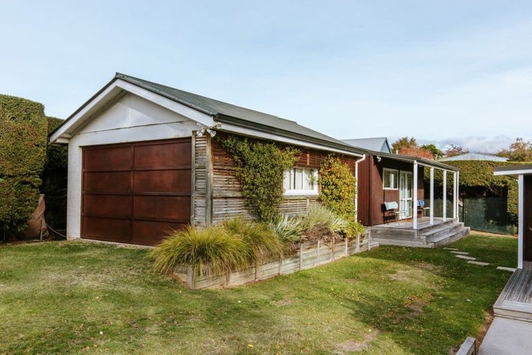 Photo of property in 3 Beech Street, Wanaka, 9305