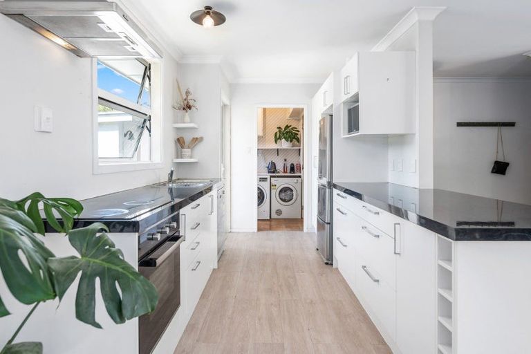 Photo of property in 64 Hinemoa Avenue, Taupo, 3330