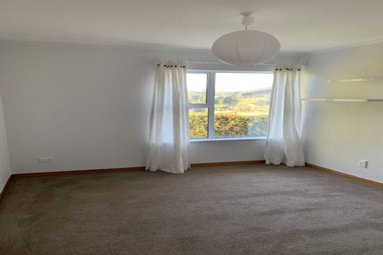 Photo of property in 16 Clotworthy Crescent, Onerahi, Whangarei, 0110