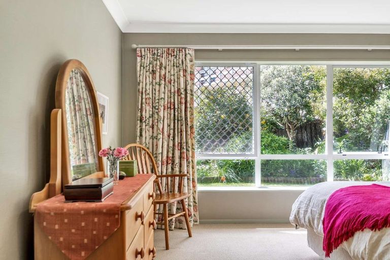 Photo of property in 32 Otonga Road, Springfield, Rotorua, 3015