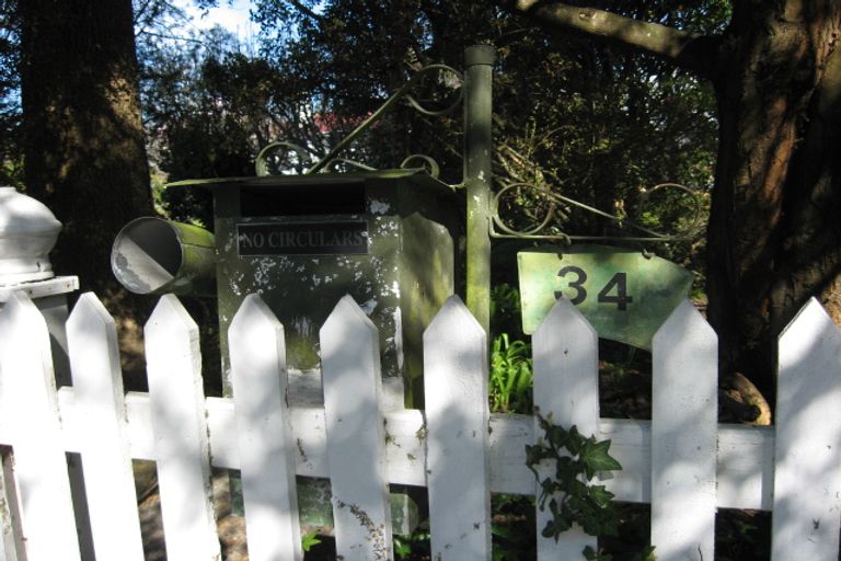 Photo of property in 34 Kuratawhiti Street, Greytown, 5712