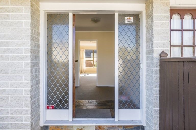 Photo of property in 5b Koromiko Road, Waikanae, 5036