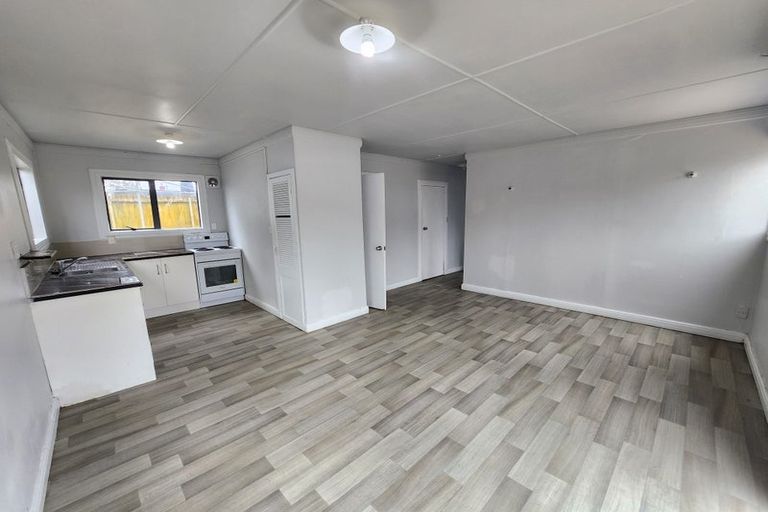 Photo of property in 30 Hooks Road, Manurewa, Auckland, 2102