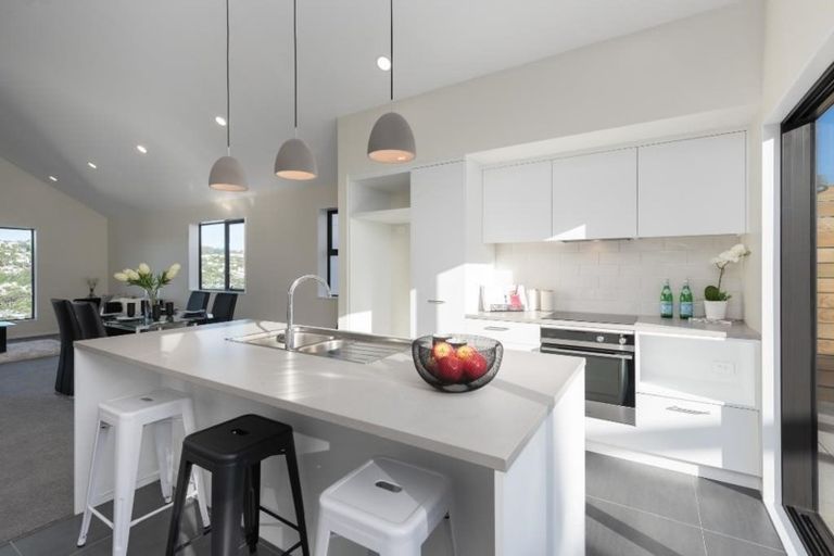 Photo of property in 16/104u Maupuia Road, Maupuia, Wellington, 6022