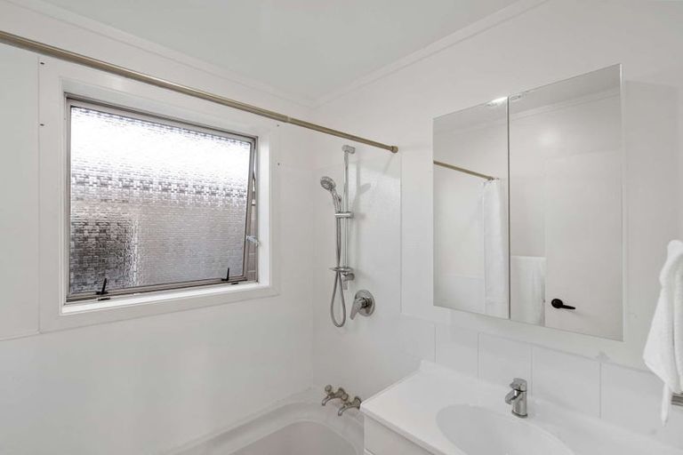 Photo of property in 94 Aldwins Road, Phillipstown, Christchurch, 8062