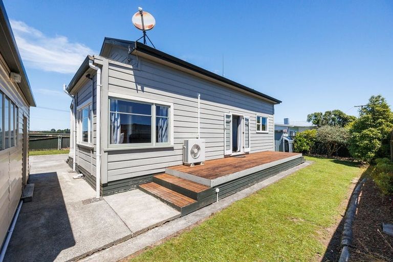 Photo of property in 6 A'court Street, Sanson, 4817