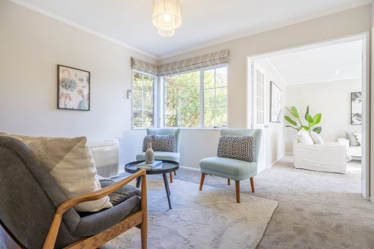 Photo of property in 12 Ronald Woolf Place, Churton Park, Wellington, 6037