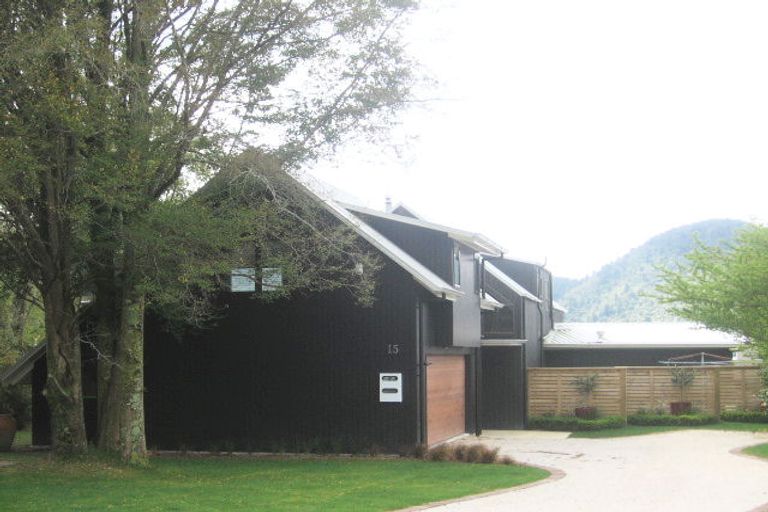 Photo of property in 15 Steep Street, Lake Okareka, Rotorua, 3076