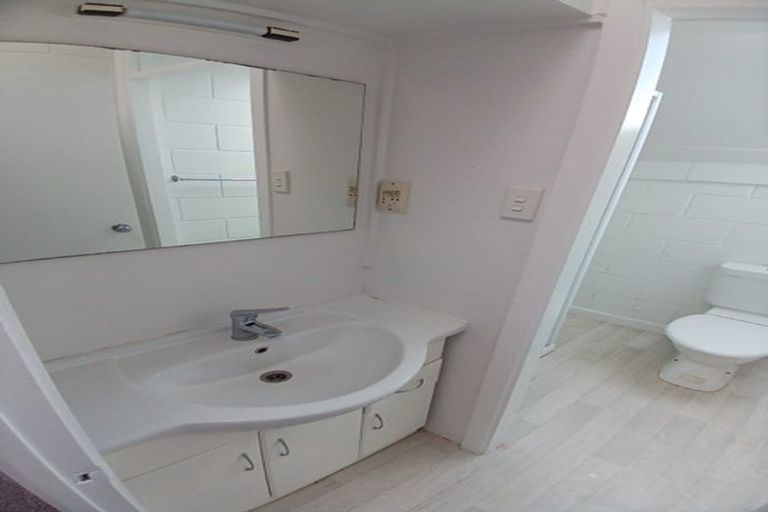 Photo of property in Paddington Apartments, 11/15u Mckinley Crescent, Brooklyn, Wellington, 6021