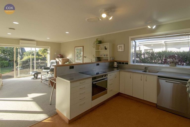 Photo of property in 7 Kent Terrace, Taradale, Napier, 4112
