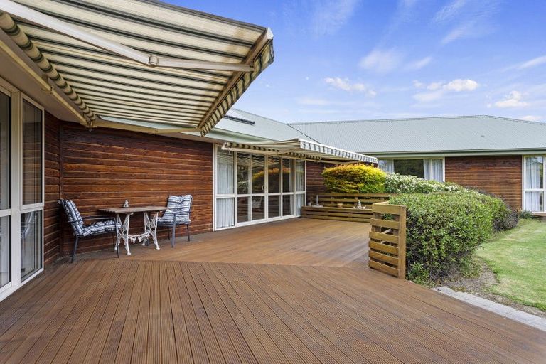 Photo of property in 8 Willowside Place, Amberley, 7410