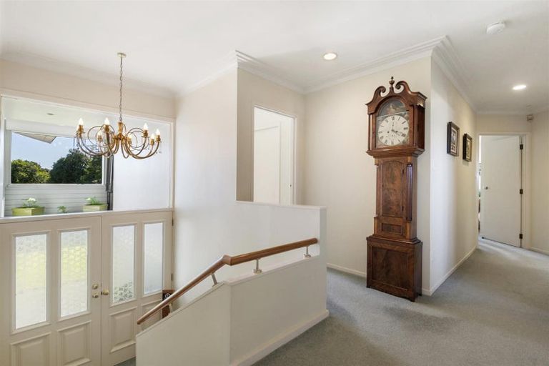 Photo of property in 19 Sylvan Park Avenue, Milford, Auckland, 0620