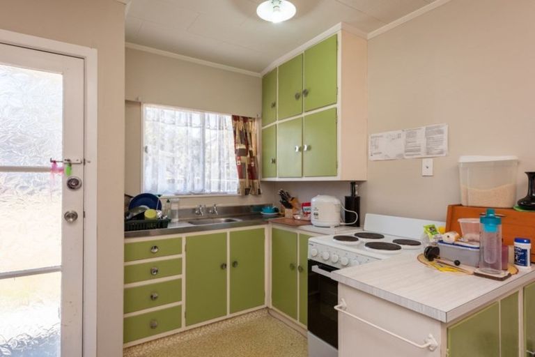 Photo of property in 10f6 Petherick Crescent, Johnsonville, Wellington, 6037