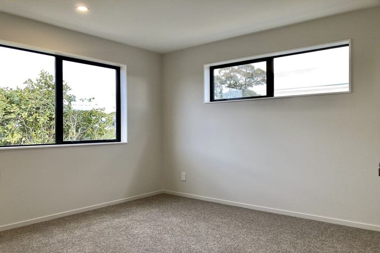 Photo of property in 15a Garelja Road, Henderson, Auckland, 0612