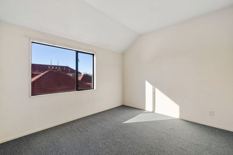 Photo of property in 42 Stanmore Road, Phillipstown, Christchurch, 8011