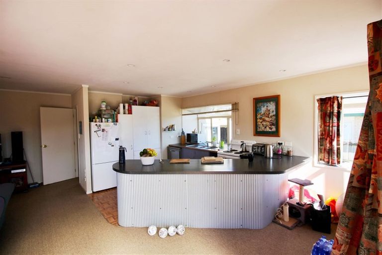 Photo of property in 16 Lee Street, Whitianga, 3510