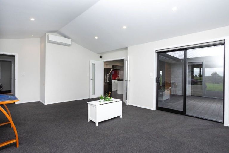 Photo of property in 34 Cowper Road, Dannevirke, 4930