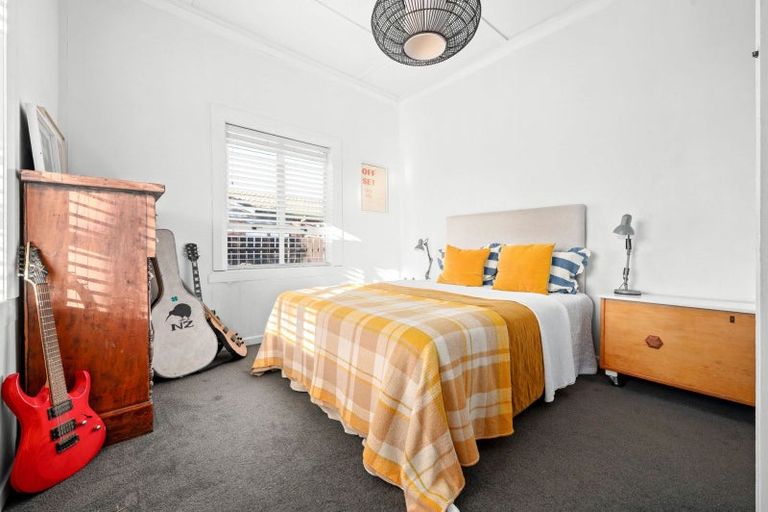 Photo of property in 14 Bains Avenue, Hamilton East, Hamilton, 3216