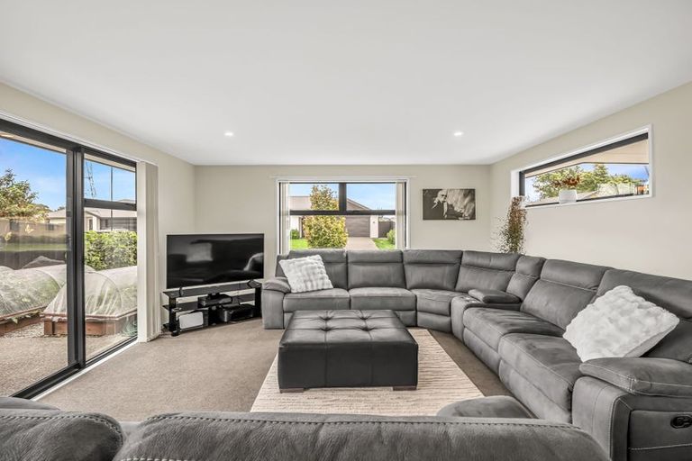 Photo of property in 25 Salisbury Avenue, Rangiora, 7400