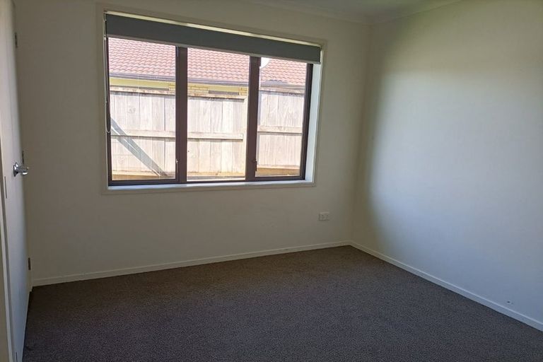 Photo of property in 10 Mcgowan Rise, Tuakau, 2121