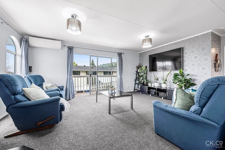 Photo of property in 156 California Drive, Totara Park, Upper Hutt, 5018