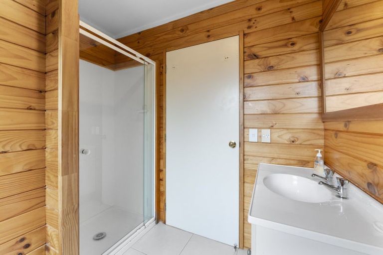 Photo of property in 25 Kiddle Drive, Hilltop, Taupo, 3330