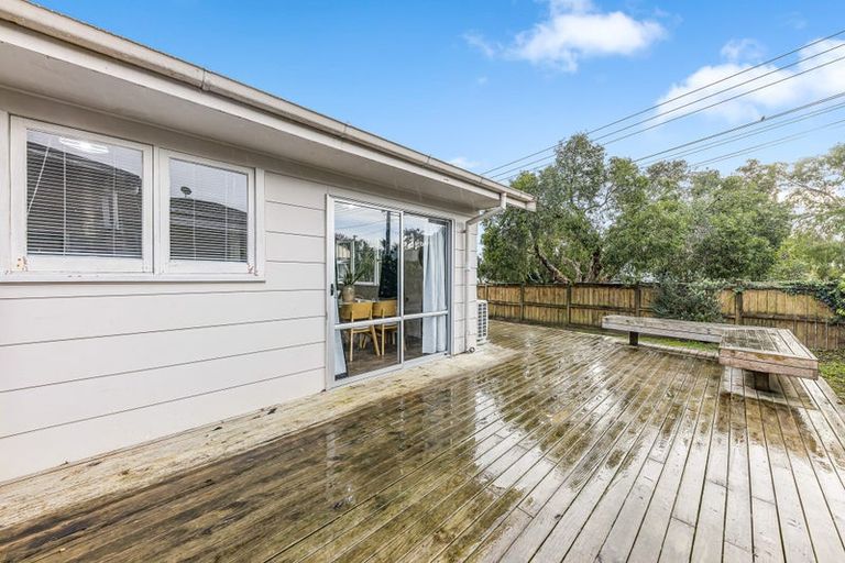 Photo of property in 2/21 Gardner Avenue, New Lynn, Auckland, 0600