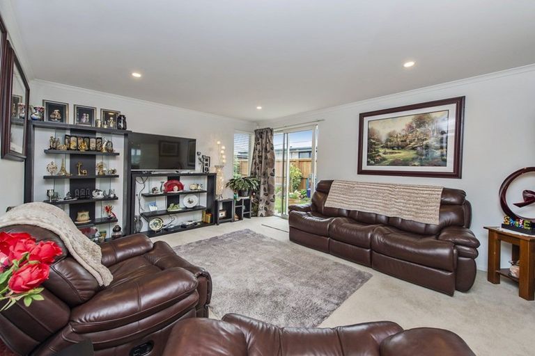 Photo of property in 33 Chandler Way, Rolleston, 7615