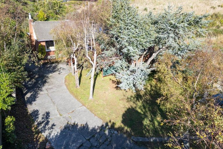 Photo of property in 20 Tremewan Street, Tawa, Wellington, 5028