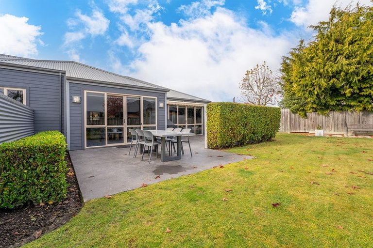 Photo of property in 87 Temple Crescent, Gleniti, Timaru, 7910