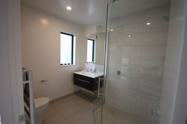 Photo of property in 14 Lynette Place, Mangere, Auckland, 2022