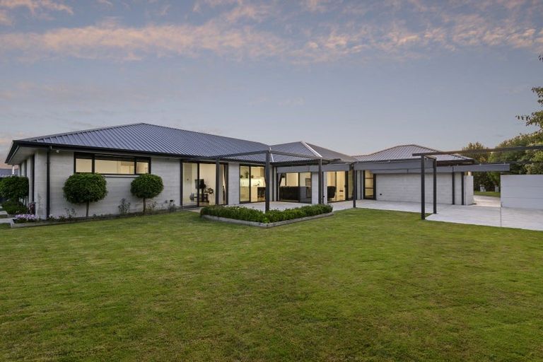 Photo of property in 7 Fairhurst Place, Rolleston, 7614