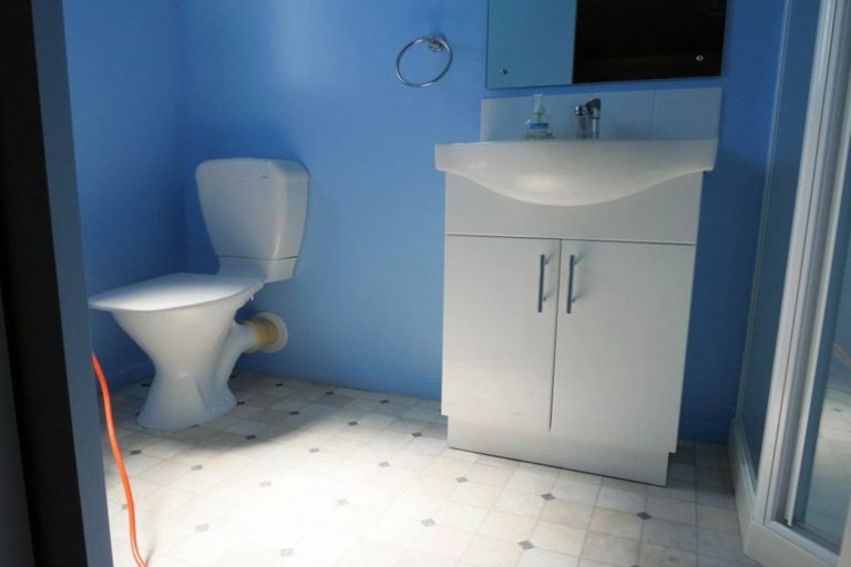 Photo of property in 1 Douglas Road, Amberley, 7410