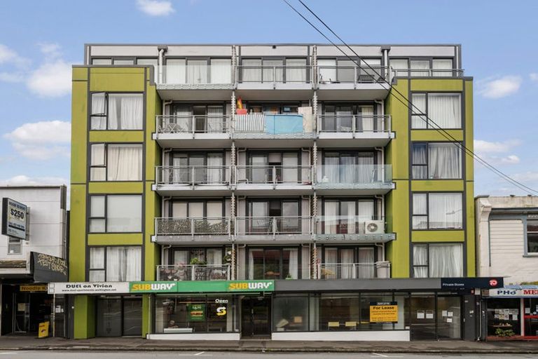 Photo of property in Dual Apartments, 506/142u Vivian Street, Te Aro, Wellington, 6011