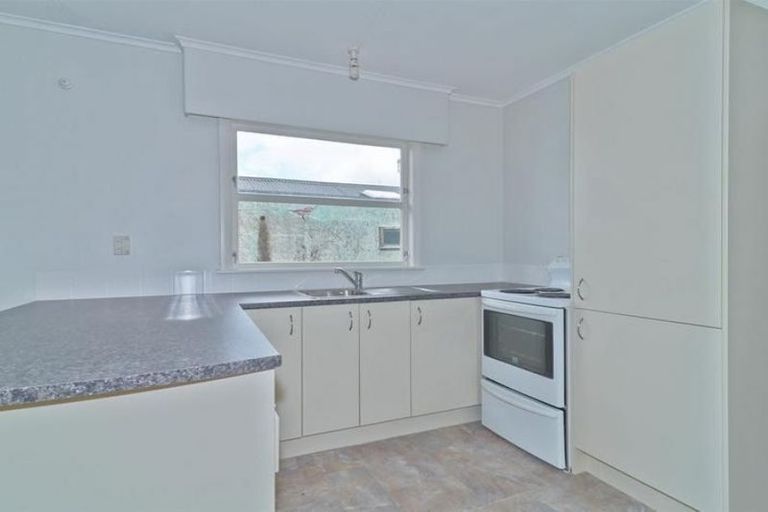 Photo of property in 2a Durham Crescent, Palmerston North, 4414