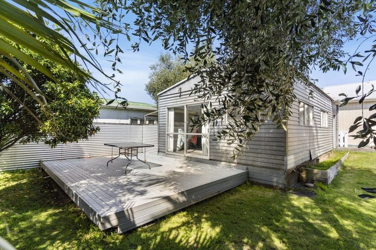 Photo of property in 212 Otahu Road, Whangamata, 3620