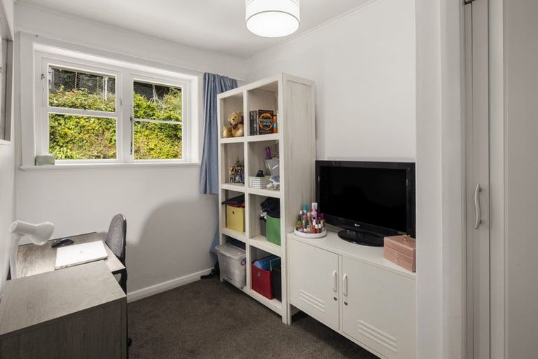 Photo of property in 95 Sunshine Avenue, Karori, Wellington, 6012