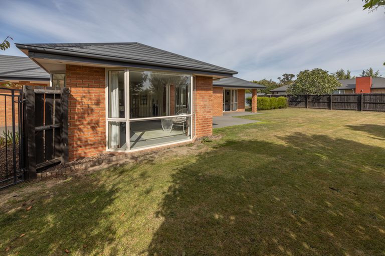 Photo of property in 8 Mondrian Lane, Rolleston, 7614