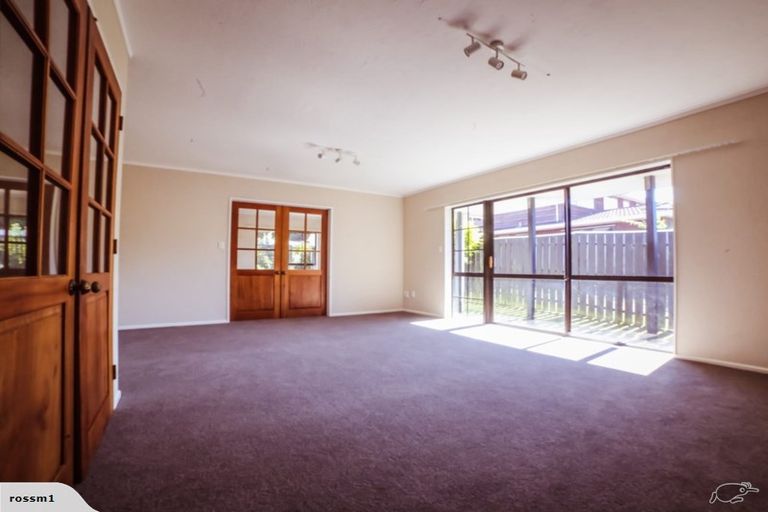 Photo of property in 65 Cortina Avenue, Johnsonville, Wellington, 6037