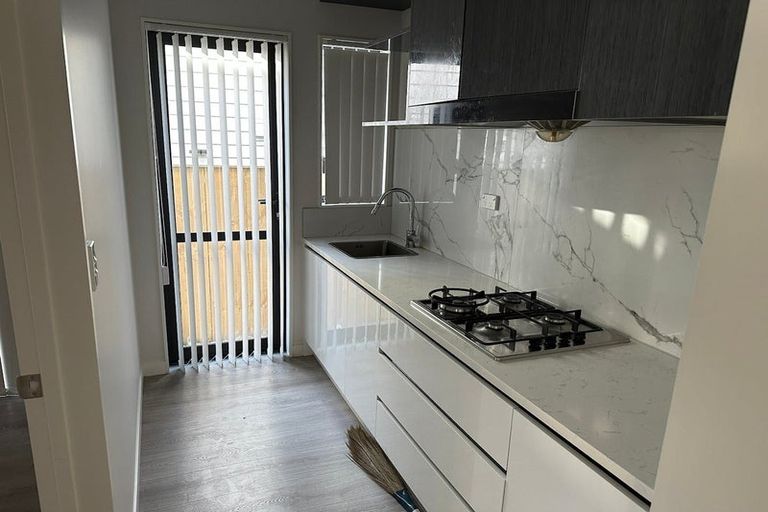 Photo of property in 7 Haku Road, Flat Bush, Auckland, 2019